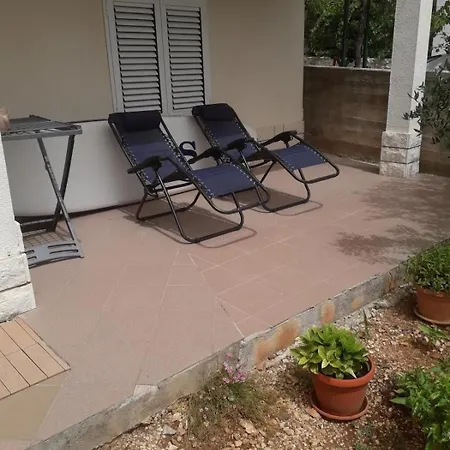 Apartmán In With Seaview, Balcony, Air Condition, Wifi