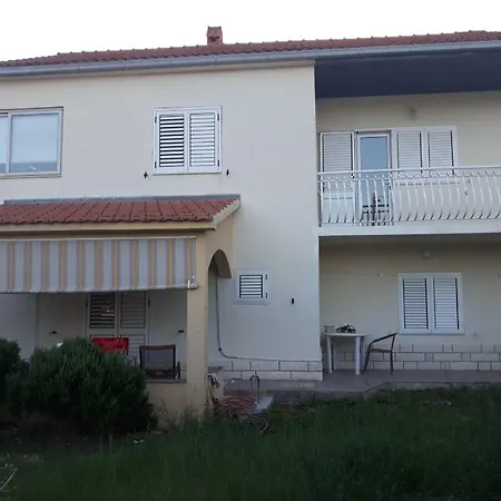 Apartmán In With Seaview, Balcony, Air Condition, Wifi *
