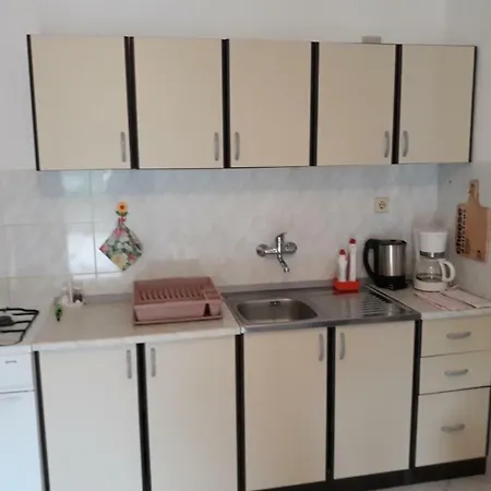In With Seaview, Balcony, Air Condition, Wifi Apartmán